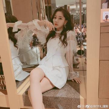 精灵物语内购破解版下载